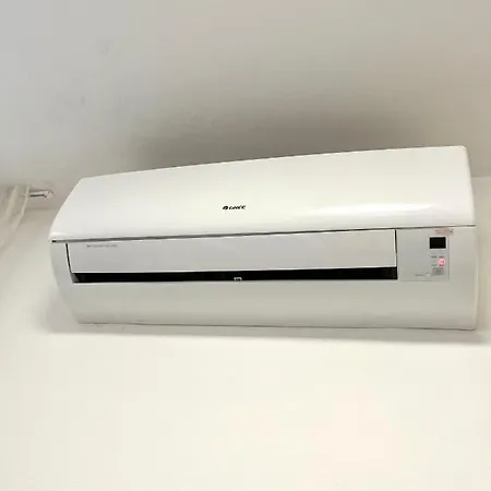 The Elite Ii Downtown Ac & Garage Parking Bratislava