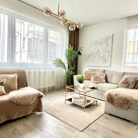 Апартаменты The Elite Ii Downtown Ac & Garage Parking Братислава