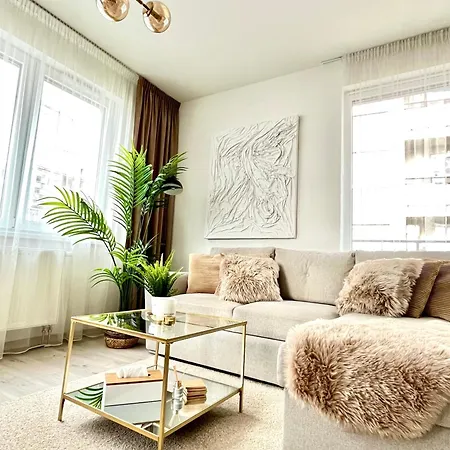 The Elite Ii Downtown Ac & Garage Parking Apartment