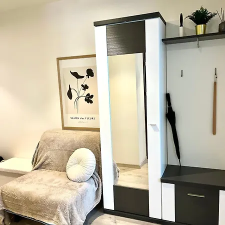 The Elite Ii Downtown Ac & Garage Parking Apartment Bratislava