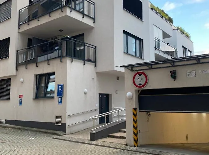 The Elite Ii Downtown Ac & Garage Parking Appartement Bratislava