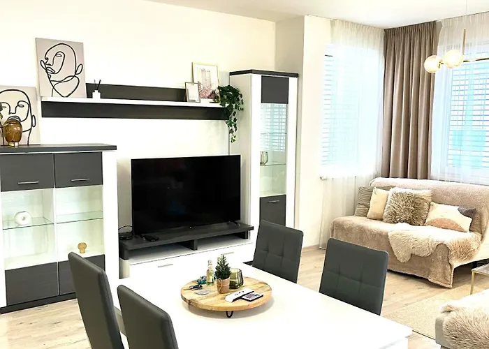 Apartman The Elite Ii Downtown Ac & Garage Parking