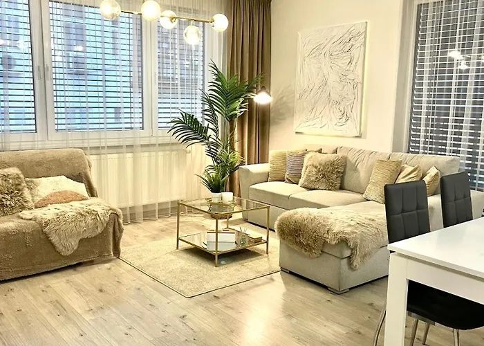 The Elite Ii Downtown Ac & Garage Parking